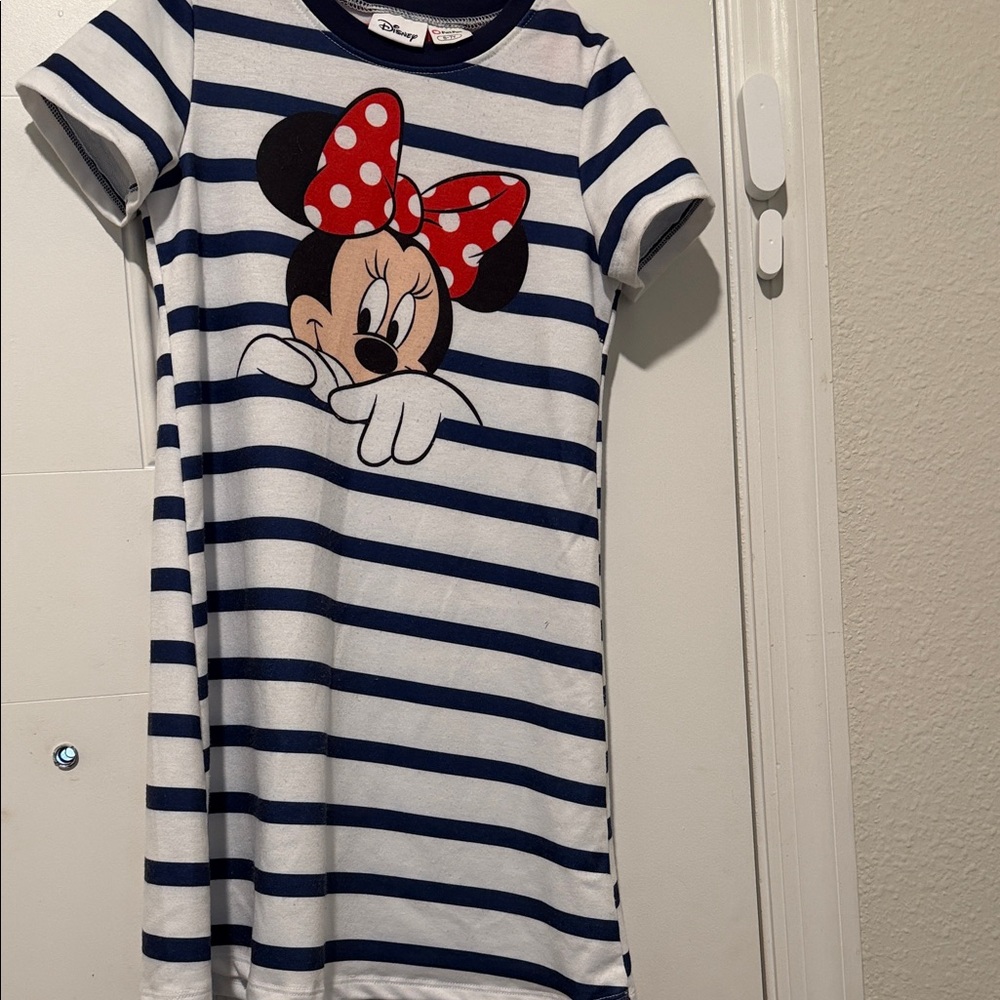 Disney Family Matching Mickey Minne Striped Shirt set - Woman XL, Men M, Child 6 - Picture 5 of 5